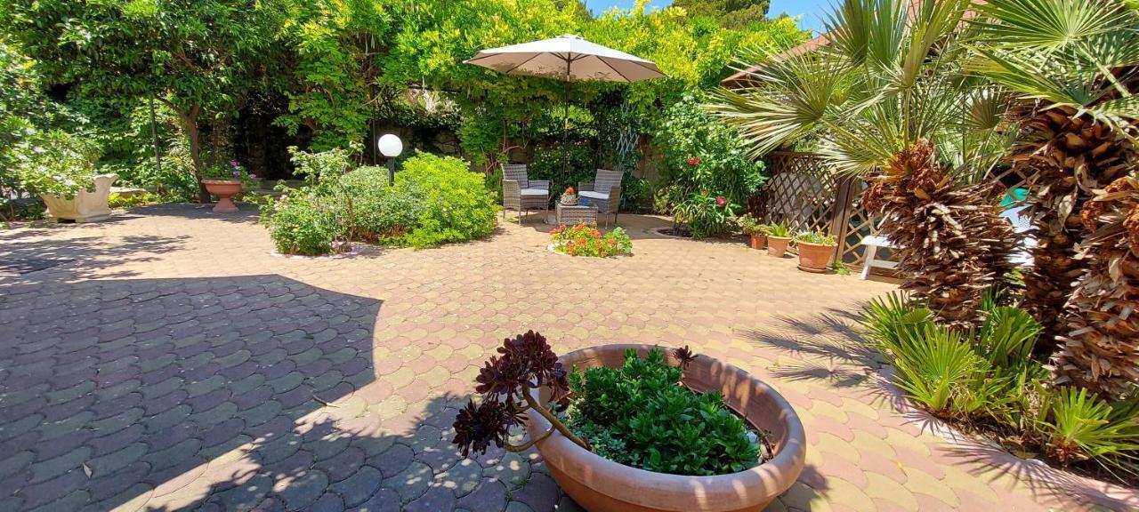 Residenza Villa I Nidi Santa Caterina  Buitenkant foto